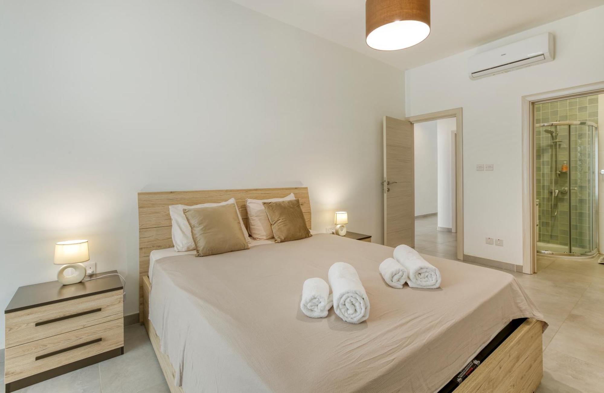 Annitchka Mansions - Apartment In Central Malta Μπιρκιρκάρα Εξωτερικό φωτογραφία