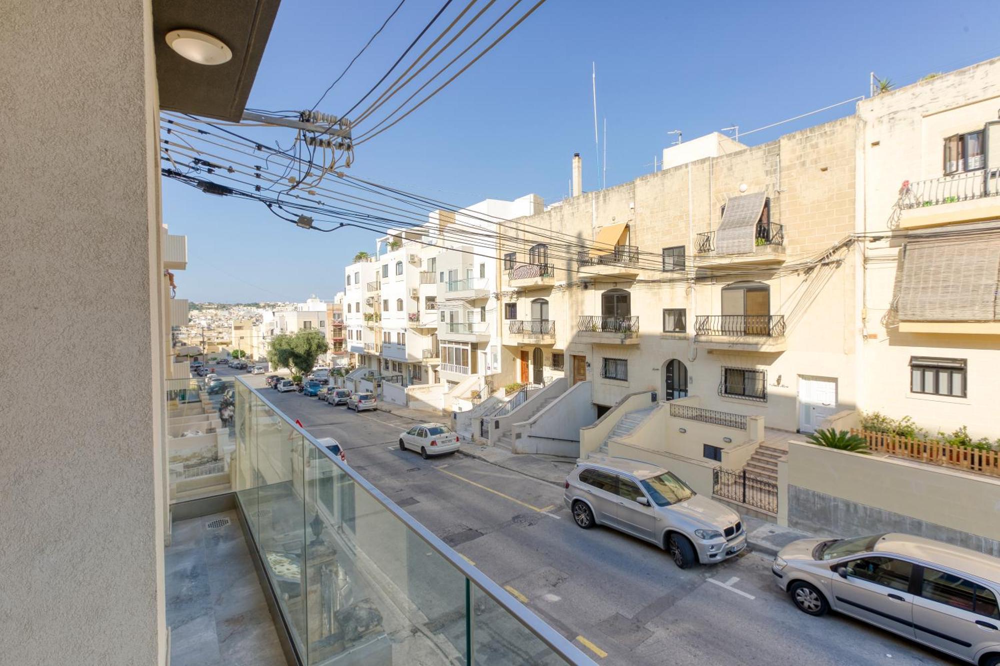 Annitchka Mansions - Apartment In Central Malta Μπιρκιρκάρα Εξωτερικό φωτογραφία